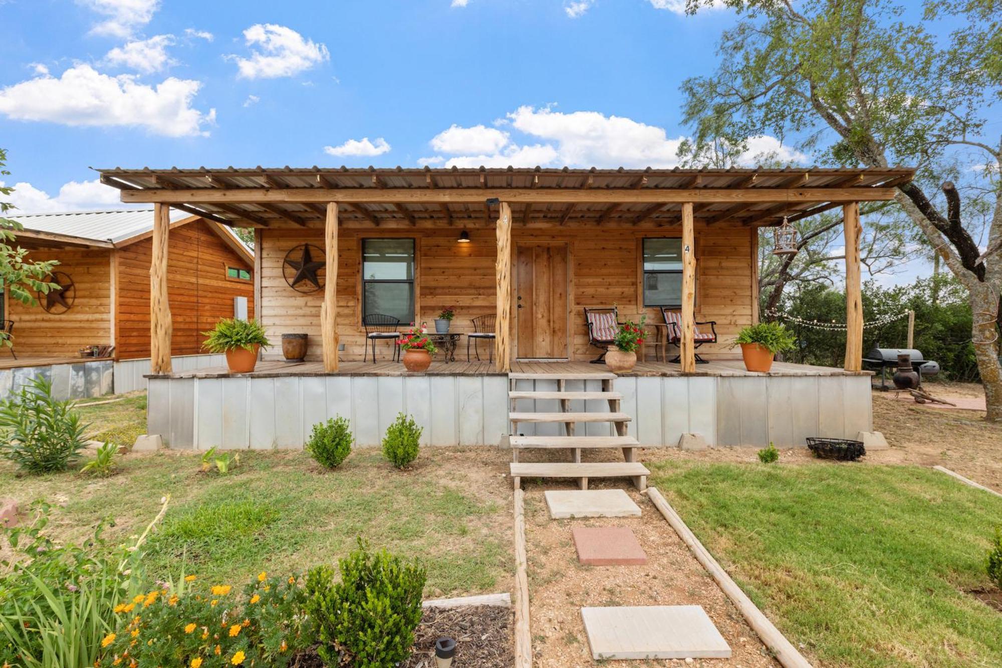 Hr Cabin 4 - The Sunflower Cottage Fredericksburg Dış mekan fotoğraf